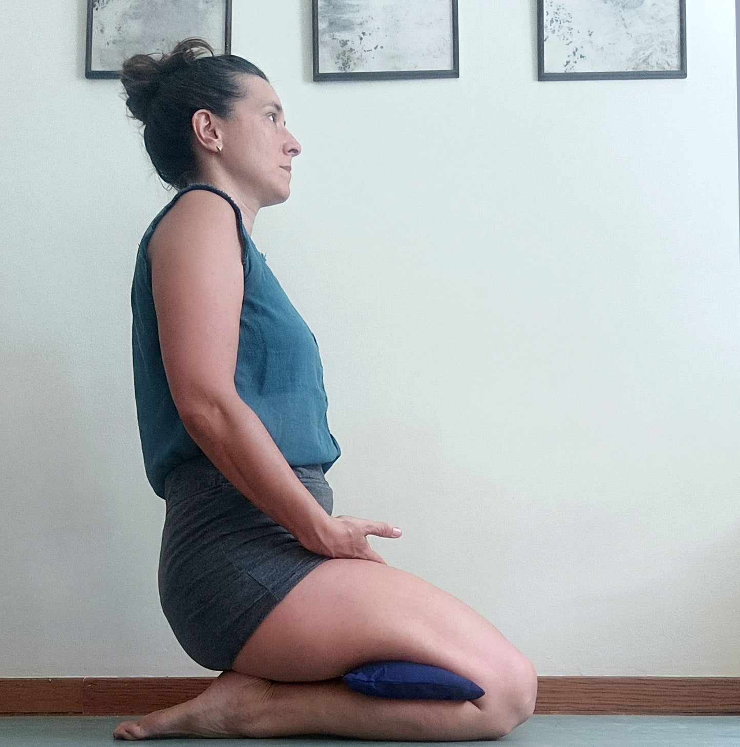 Yoga Pranayama Bolster- Knee Pillow