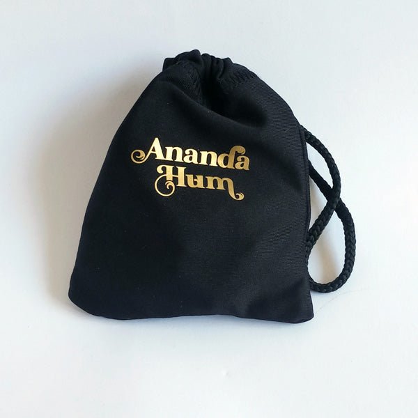 Pulsera de ónix, howlita, jaspe Picasso y hematita