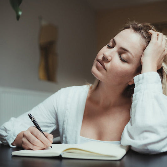 intuitive writing in journal