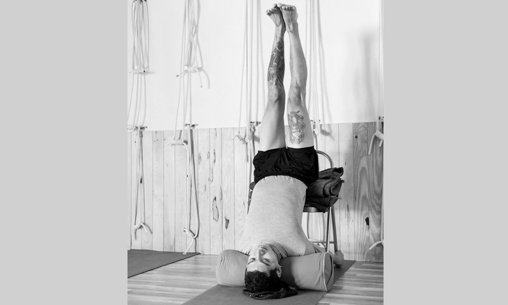 Exploring the Benefits of Chair Sarvangasana in Iyengar Yoga: Featuring Tutorials by Stephanie Tencer