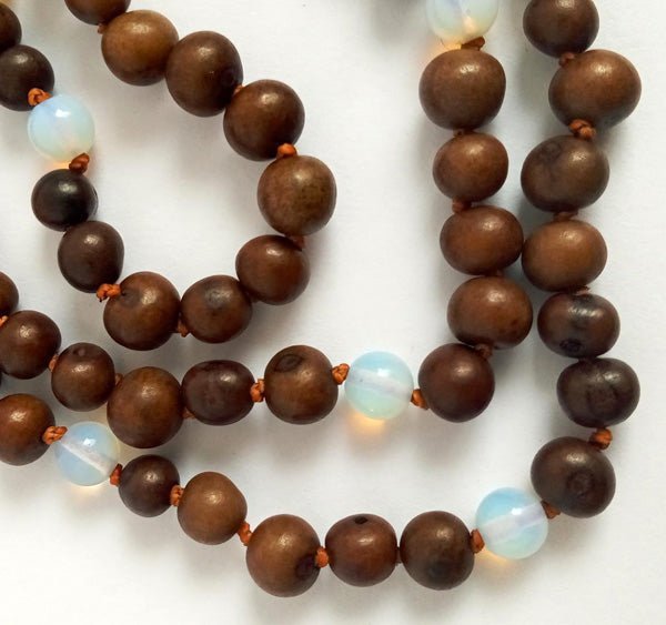 acai moonstone mala