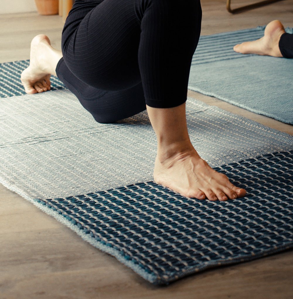 Yoga Round Rug Yama Yoga Rug - 7mm Natural Yoga Rug for Yoga & Home | Ananda Hum ...