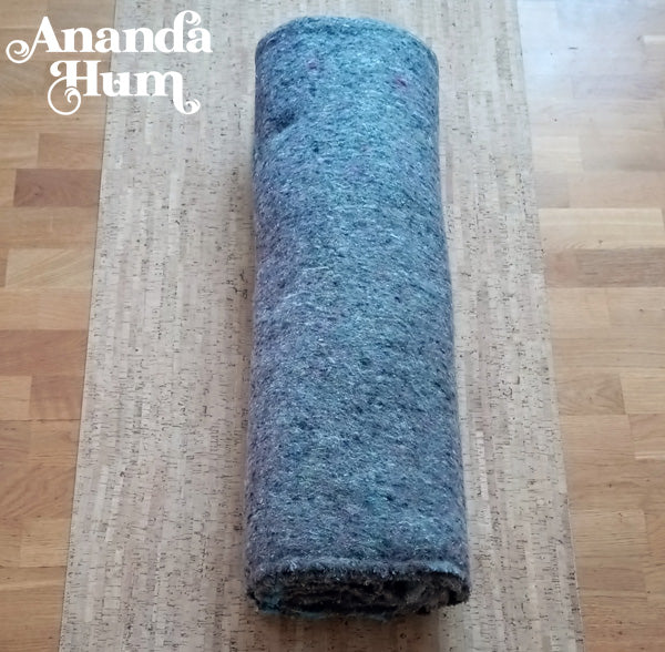 Yoga blanket - Recycled Acrylic Fibers
